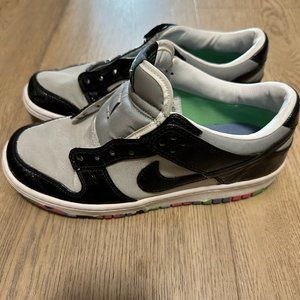 Black/Silver Nike Dunks